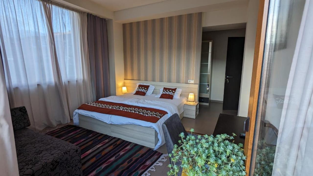 Melia Hotel Гудаури Екстериор снимка