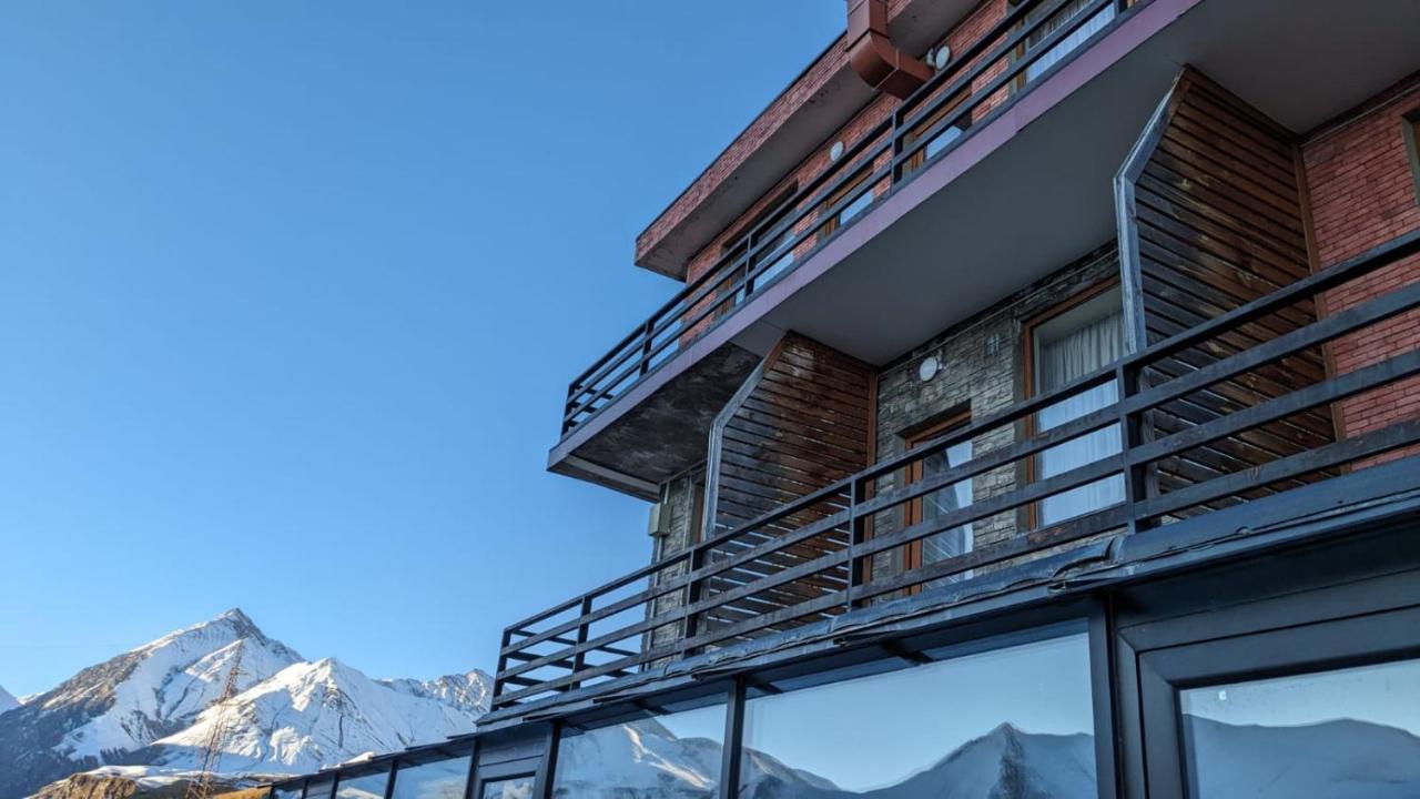 Melia Hotel Гудаури Екстериор снимка